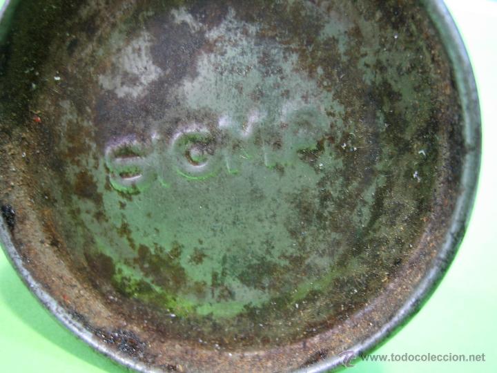 Antig&uuml;edades: Aceitera paramaquina de coser Sigma - Foto 4