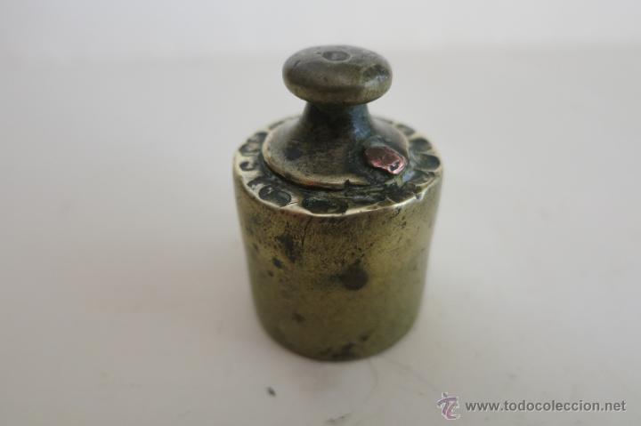 Antig&uuml;edades: pesa antigua de 100 gramos - Foto 1
