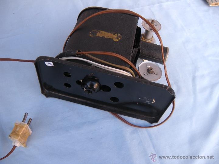 Antig&uuml;edades: ANTIGUO PROYECTOR - Foto 3