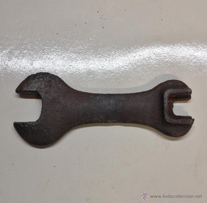 Antig&uuml;edades: ANTIGUA LLAVE MECANICA CURIOSA (C) - Foto 1