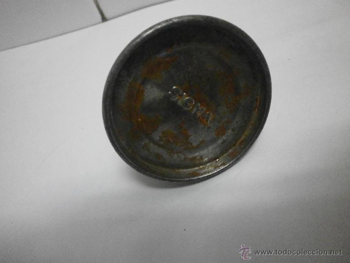 Antig&uuml;edades: ANTIGUA ACEITERA MAQUINA DE COSER MARCA SIGMA - Foto 2