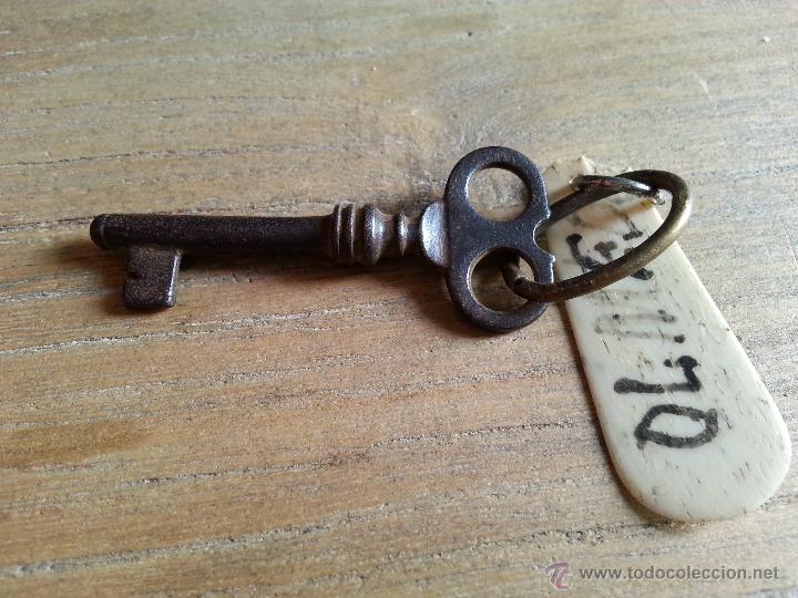 Antig&uuml;edades: ANTIGUA LLAVE DE FORJA 5 CM. - Foto 4