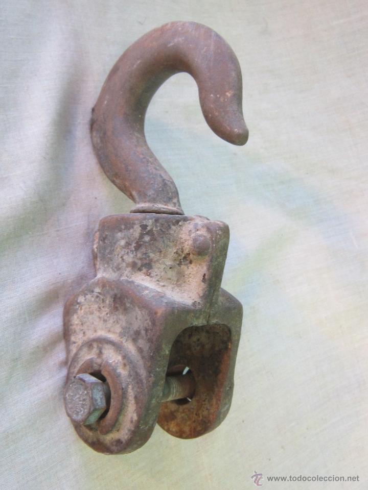 Antig&uuml;edades: GANCHO GIRATORIO ANTIGUO PARA POLEA - Foto 1
