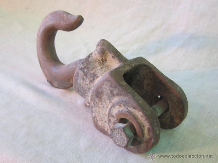 Antig&uuml;edades: GANCHO GIRATORIO ANTIGUO PARA POLEA - Foto 4