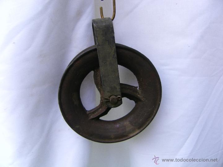 Antig&uuml;edades: POLEA DE HIERRO FORJADO-ANTIGUA- - Foto 1