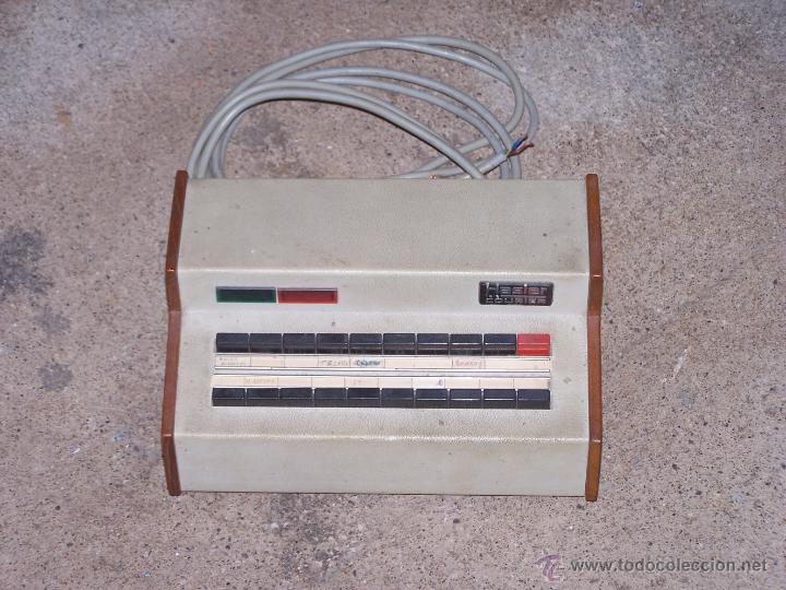 Tel&eacute;fonos: Antigua centralita Hasler tele courier - Foto 2