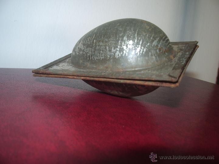 Antig&uuml;edades: MOLDE HUEVO de Chocolate. - Foto 1