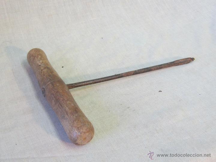 Antig&uuml;edades: BARRERA DE MANO ANTIGUA DE CARPINTERO - Foto 4