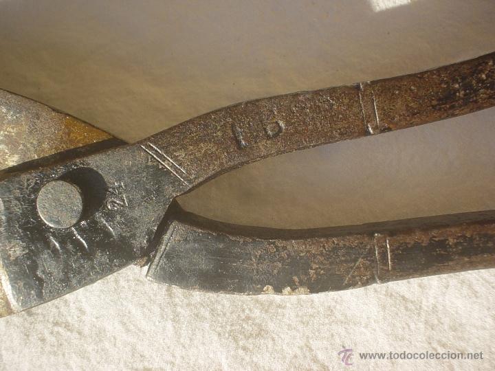 Antig&uuml;edades: TIJERAS DE PODAR DE FORJA - Foto 6