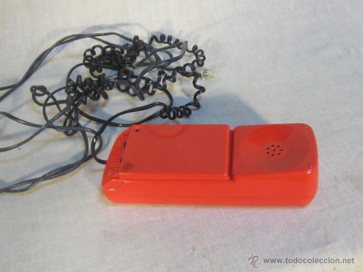 Tel&eacute;fonos: telefono rojo telyco benjamin a&ntilde;os 70 - Foto 2