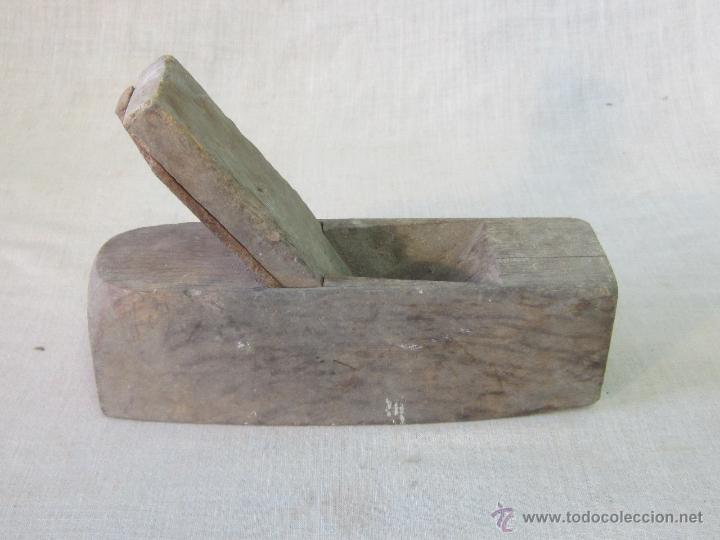 Antig&uuml;edades: CEPILLO DE CARPINTERO ANTIGUO - Foto 2