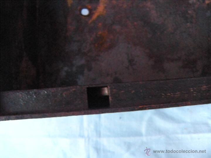 Antig&uuml;edades: ANTIGUA CAJA DE CAUDALES - Foto 4