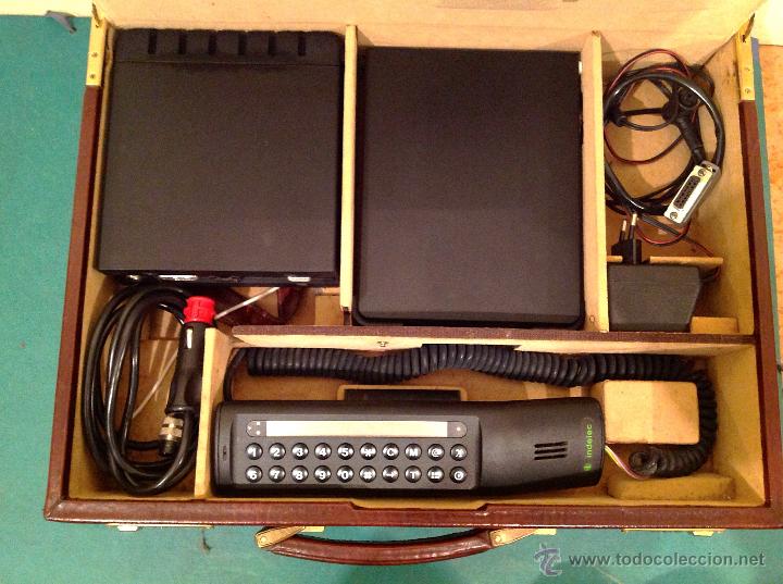 Tel&eacute;fonos: Antiguo tel&eacute;fono con malet&iacute;n en piel funciona - Foto 4