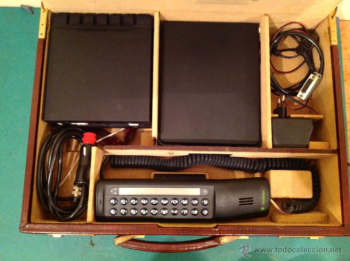 Tel&eacute;fonos: Antiguo tel&eacute;fono con malet&iacute;n en piel funciona - Foto 8