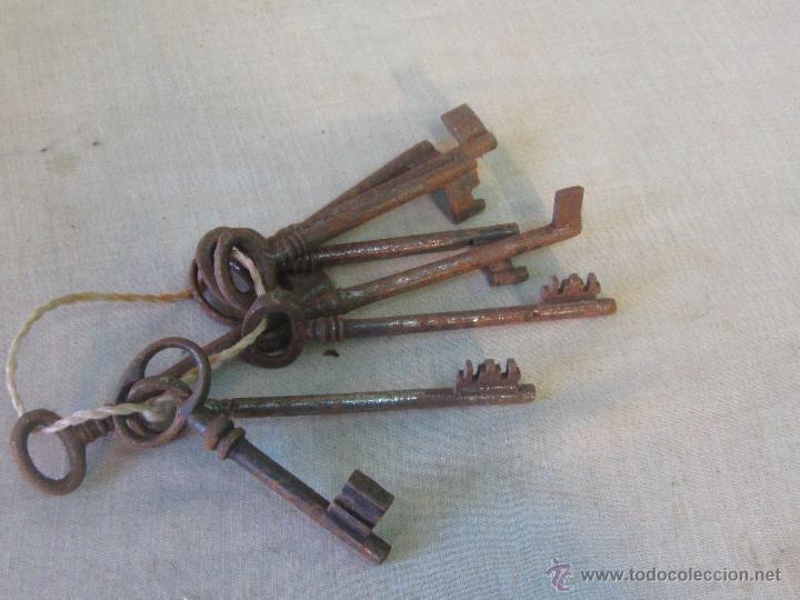 Antig&uuml;edades: LOTE DE LLAVES - Foto 2