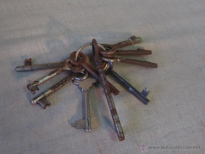 Antig&uuml;edades: LOTE DE LLAVES - Foto 2