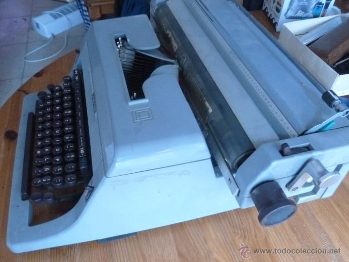 Antig&uuml;edades: MAQUINA OLVIVETTI LINEA 88  BUEN ESTADO - Foto 4