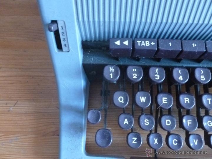 Antig&uuml;edades: MAQUINA OLVIVETTI LINEA 88  BUEN ESTADO - Foto 5