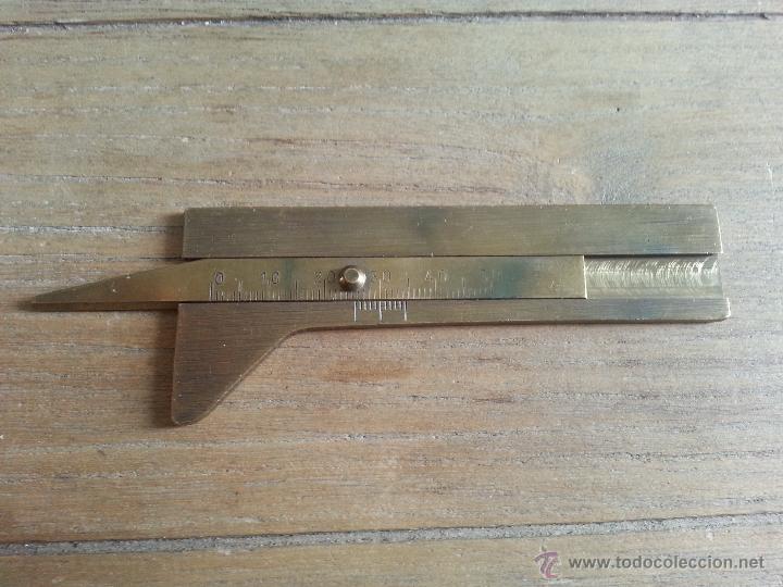 Antig&uuml;edades: ANTIGUO UTIL O CALIBRE DE METAL - Foto 2