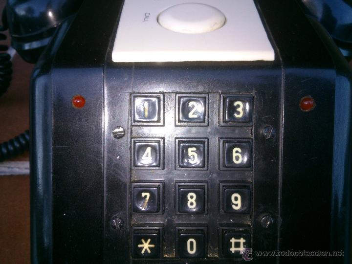 Tel&eacute;fonos: Tel&eacute;fono antiguo de Baquelita con Manivela. - Foto 2