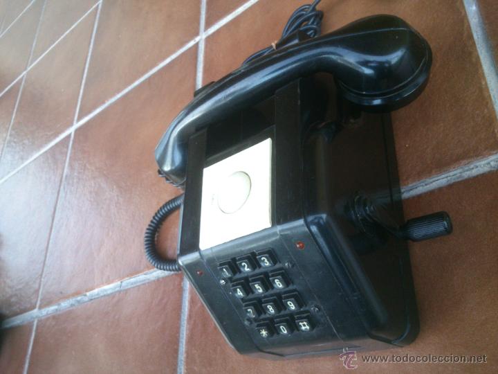 Tel&eacute;fonos: Tel&eacute;fono antiguo de Baquelita con Manivela. - Foto 5