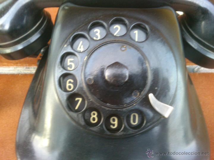 Tel&eacute;fonos: Tel&eacute;fono antiguo de Baquelita 1965. - Foto 3