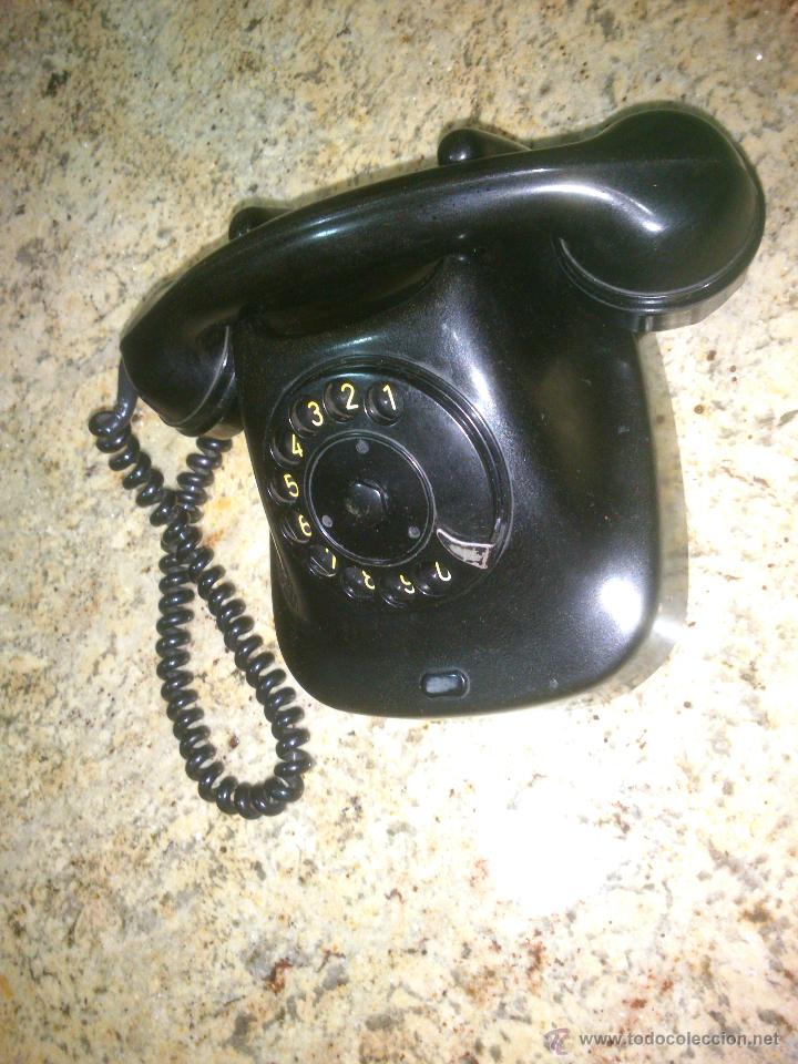 Tel&eacute;fonos: Tel&eacute;fono antiguo de Baquelita 1969. - Foto 2