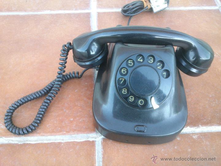 Tel&eacute;fonos: Tel&eacute;fono antiguo de Baquelita 1962. - Foto 1