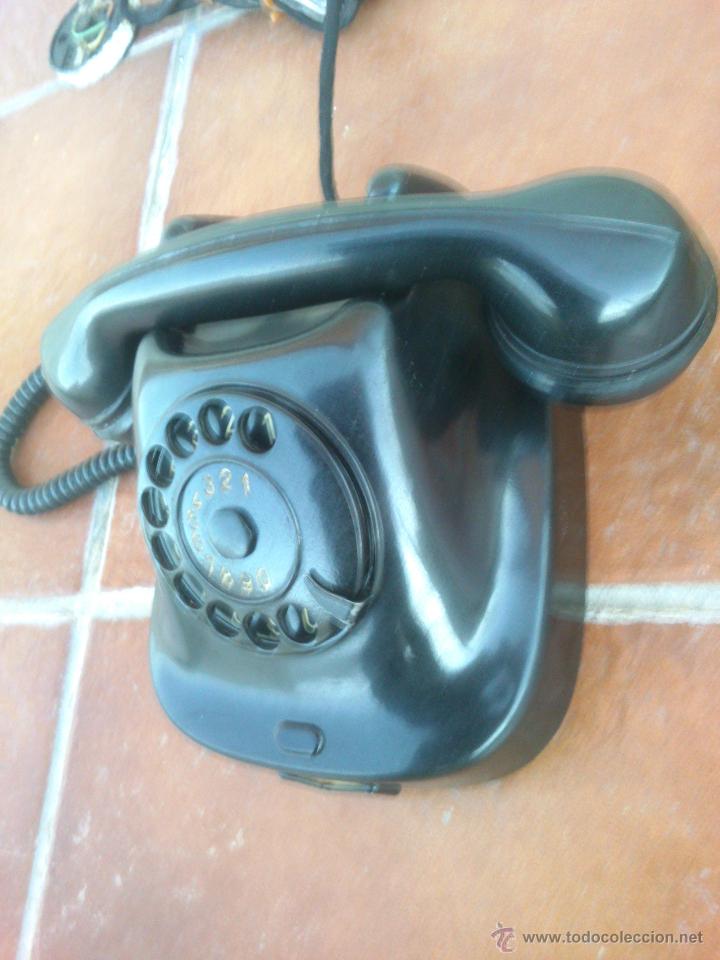 Tel&eacute;fonos: Tel&eacute;fono antiguo de Baquelita 1965. - Foto 4