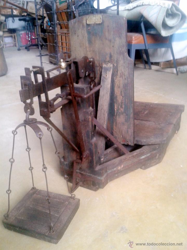 Antig&uuml;edades: ANTIGUA BASCULA DE MUSEO- RESTARADA - Foto 4