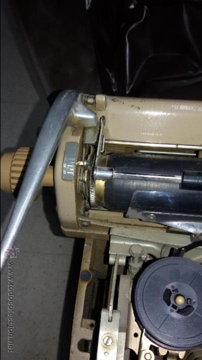 Antig&uuml;edades: M&Aacute;QUINA DE ESCRIBIR TRIUMPH - Foto 4