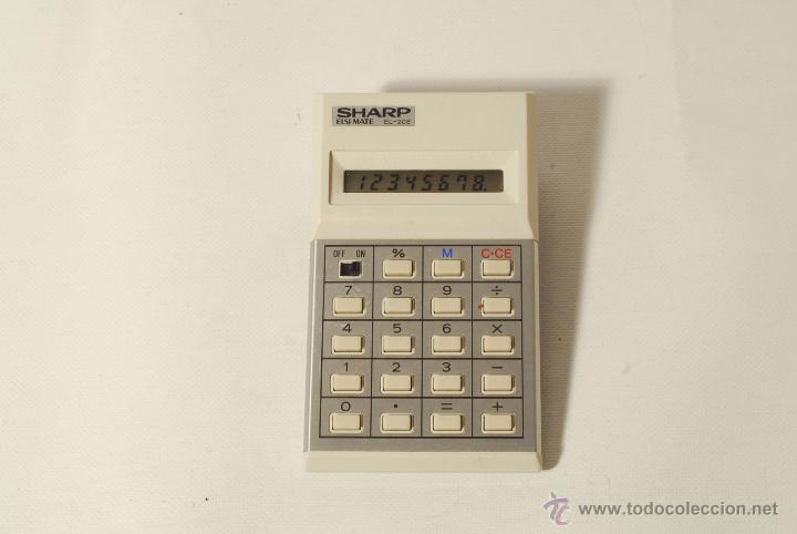 Antiquit&auml;ten: Calculadora Sharp Elsi Mate EL-208. Funcionando.