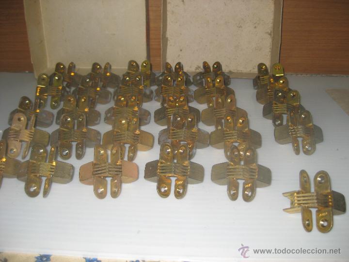 Antig&uuml;edades: 30 Bisagras invisibles Klein - Foto 3