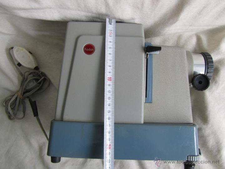 Antig&uuml;edades: Antiguo proyector de diapositivas Kodak - Foto 14