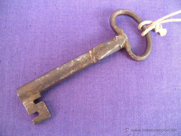 Antig&uuml;edades: ANTIGUA LLAVE DE FORJA S. XVIII - Foto 3