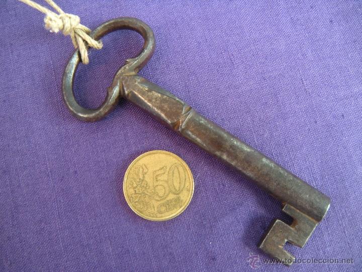 Antig&uuml;edades: ANTIGUA LLAVE DE FORJA S. XVIII - Foto 4