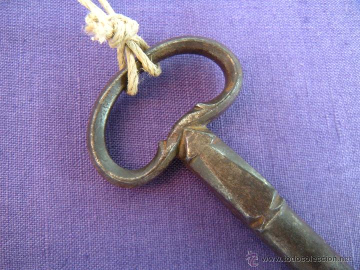 Antig&uuml;edades: ANTIGUA LLAVE DE FORJA S. XVIII - Foto 5