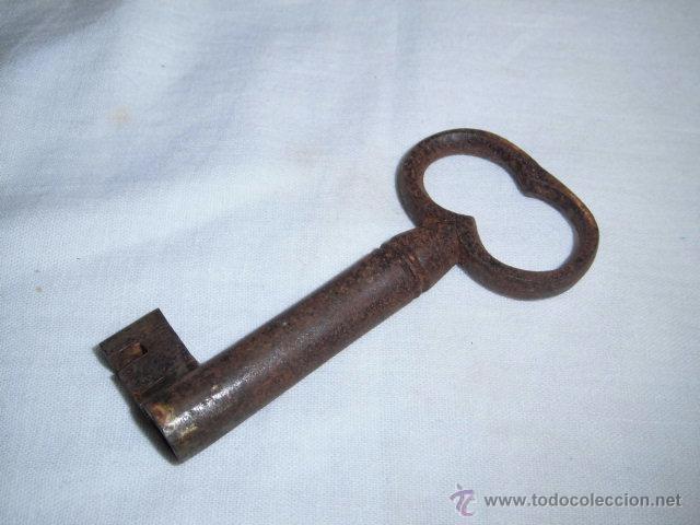 Antig&uuml;edades: ANTIGUA LLAVE DE FORJA - Foto 2