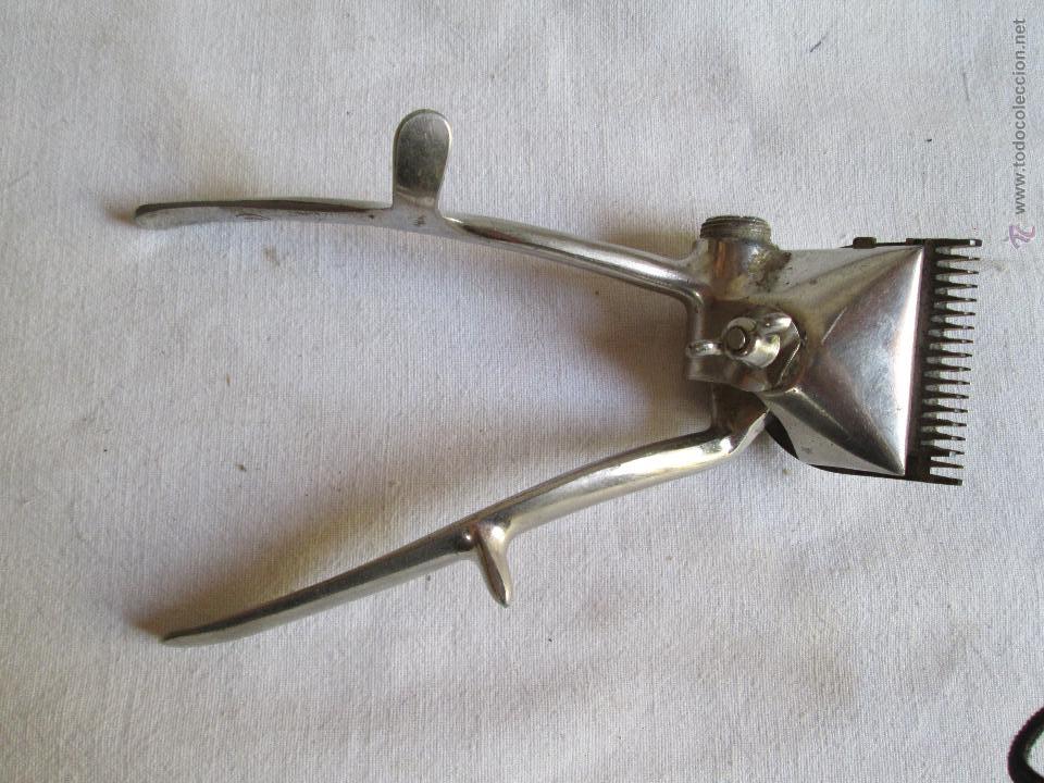 Antig&uuml;edades: MAQUINA CORTAPELO - Foto 1