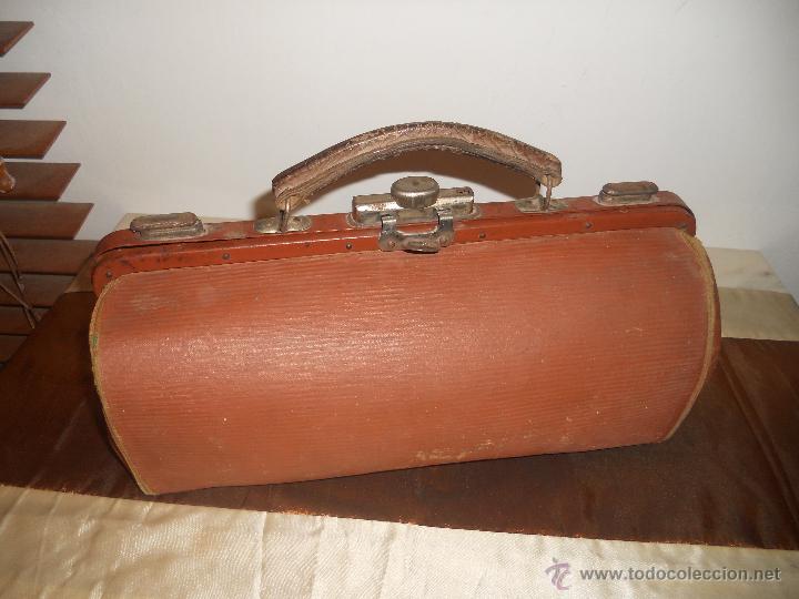 Antig&uuml;edades: ANTIGUO MALETIN BOLSO DE MEDICO - Foto 2