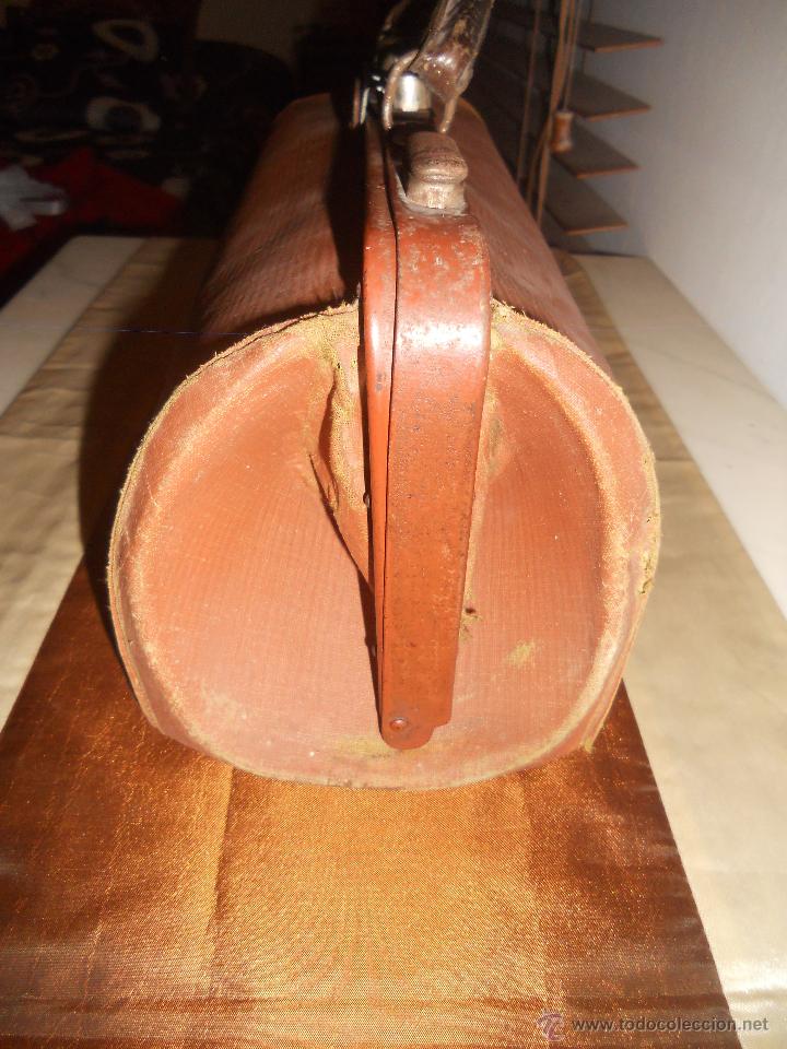 Antig&uuml;edades: ANTIGUO MALETIN BOLSO DE MEDICO - Foto 6