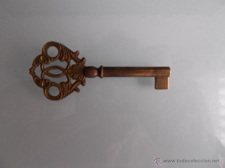 Antig&uuml;edades: LLAVE ANTIGUA - Foto 1