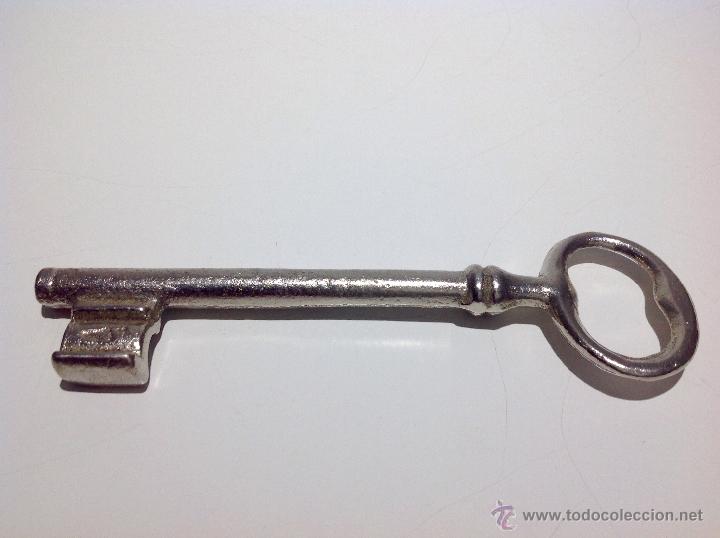 Antig&uuml;edades: ANTIGUA LLAVE A IDENTIFICAR - Foto 1