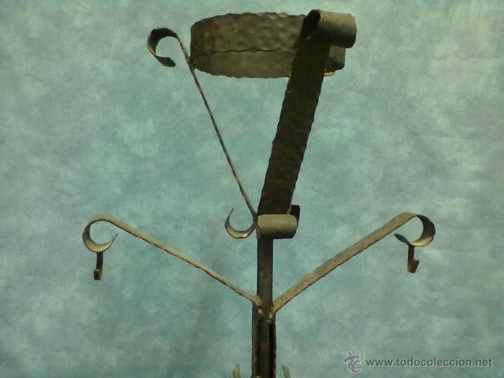 Antig&uuml;edades: MACETERO HIERRO FORJADO PARA LAVAR Y PINTAR. - Foto 5