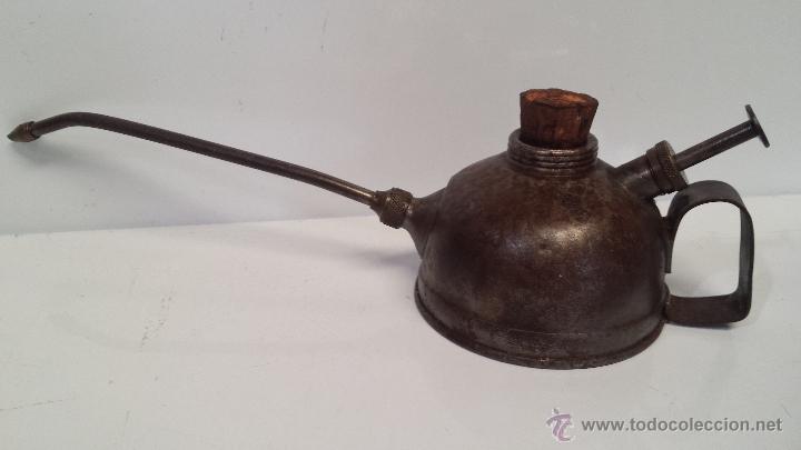 Antig&uuml;edades: ANTIGUA ACEITERA - DECORATIVA - Foto 1