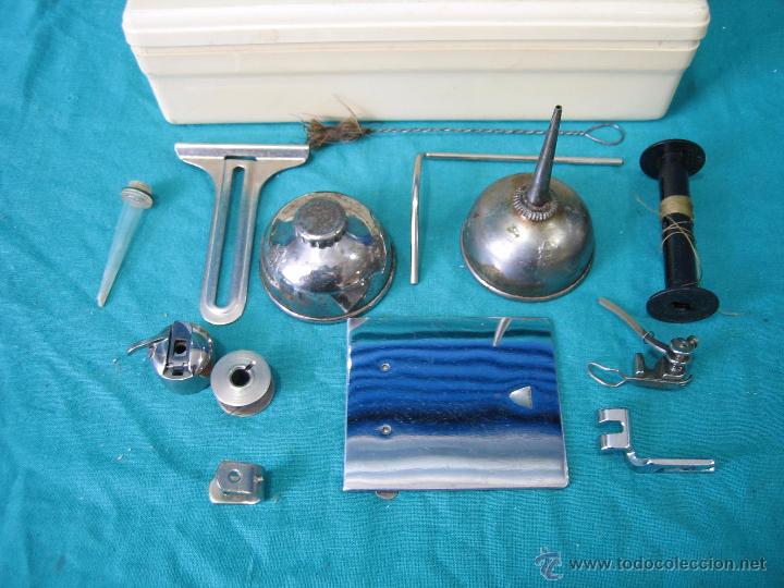 Antig&uuml;edades: Repuesto de maquina Alfa - Foto 3