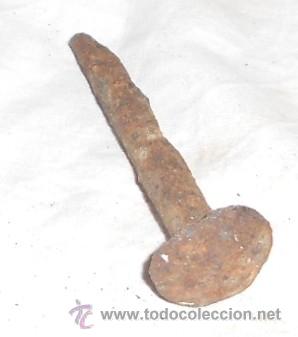 Antig&uuml;edades: ANTIGUO CLAVO DE FORJA , 6 CM. - Foto 1