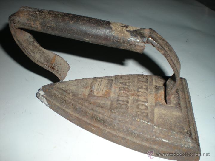 Antig&uuml;edades: Plancha hierro 12x8cm - Foto 2