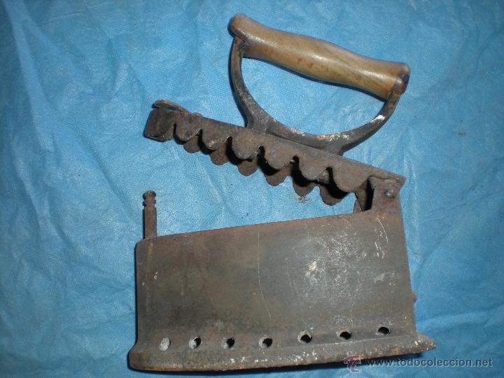 Antig&uuml;edades: Plancha para carb&oacute;n 18x10x18cm - Foto 7