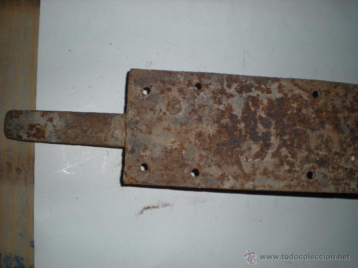 Antig&uuml;edades: Herraje puerta 30x10cm - Foto 8